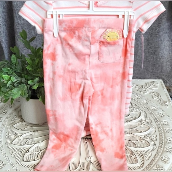 (18m)Carters 3 Pc.Set Baby Girls Onesie, Pants, Sleeveless Romper - Picture 4 of 9